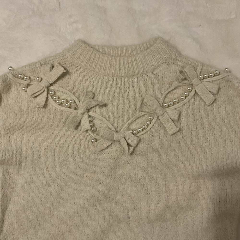 LC Lizette Collection Sweater Top Womens M Ivory Pearl And Bows Ribbed Knit - Picture 5 of 5